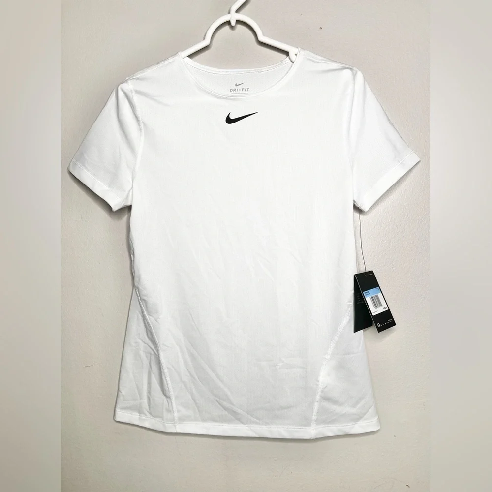 NWT Nike Dri-Fit Pro Mesh Training Top Short Sleeve Shirt White Size Medium